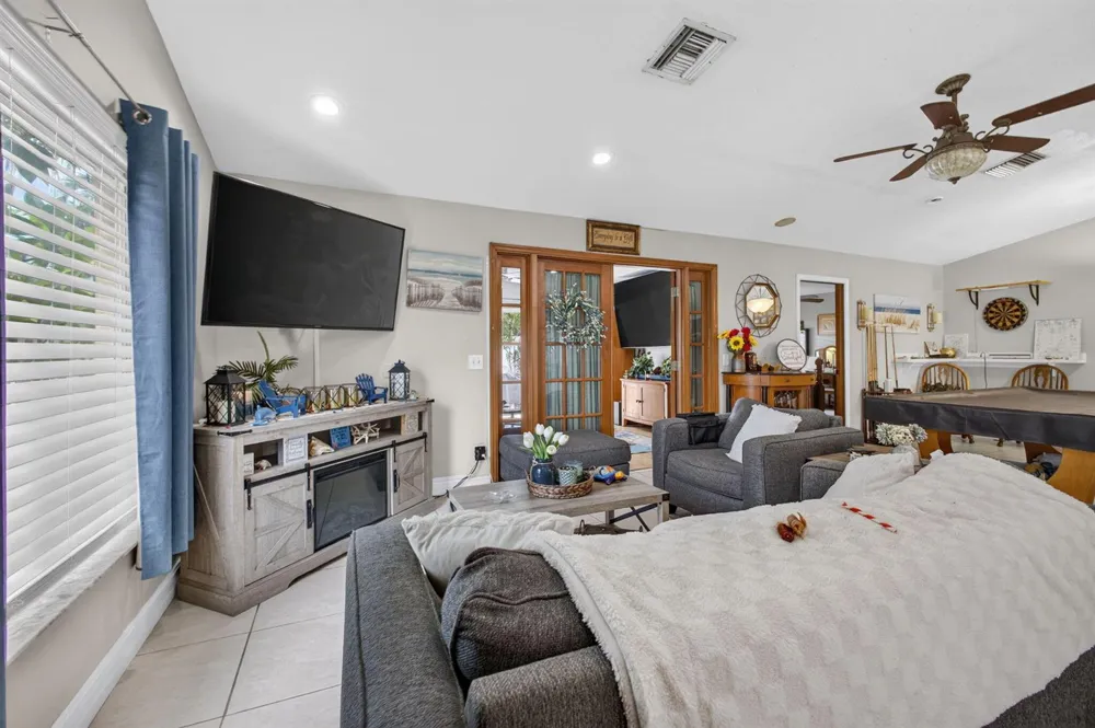 6312 MULLIN STREET Jupiter, FL 33458