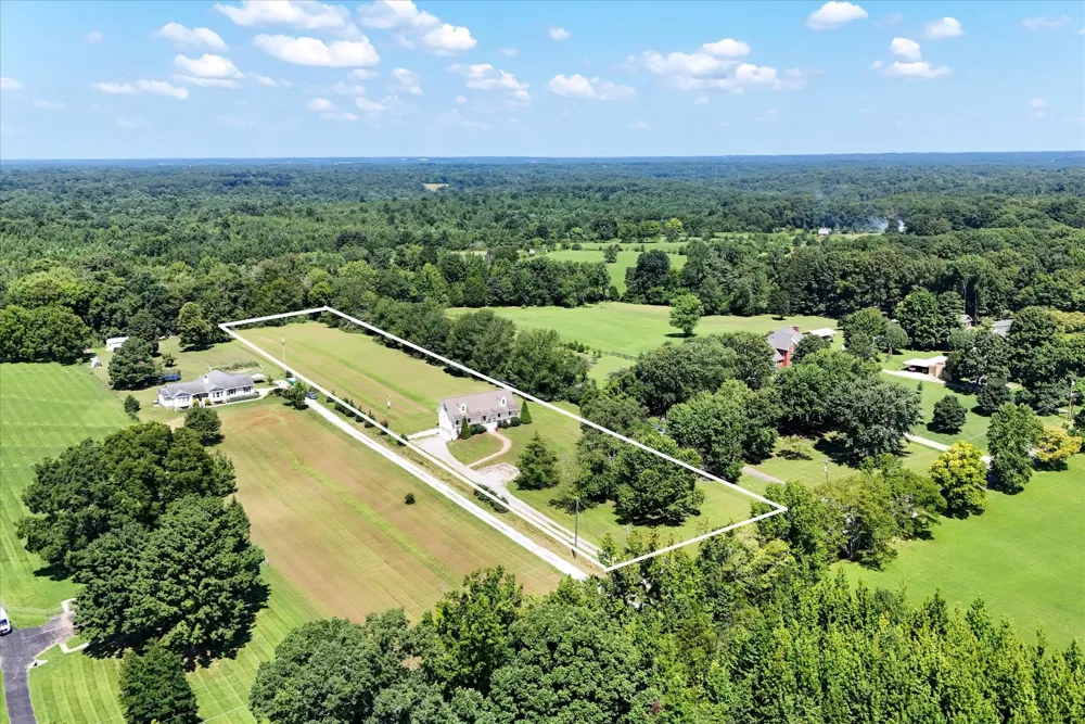 7267 Bidwell Rd Joelton, TN 37080