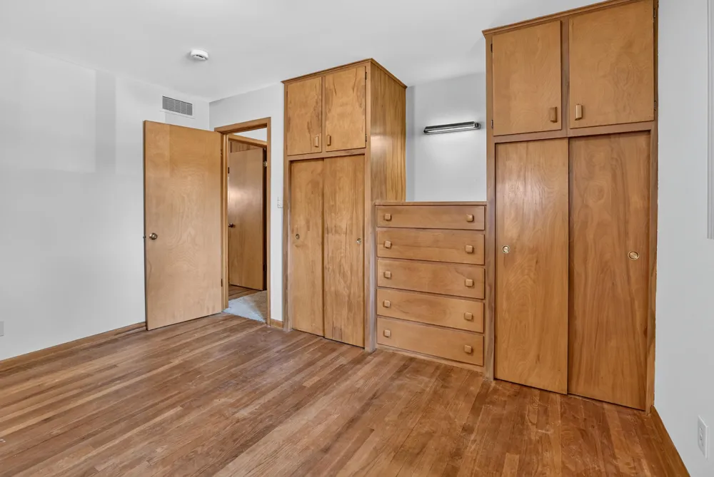 800 Balfour Street Midland, MI 48640