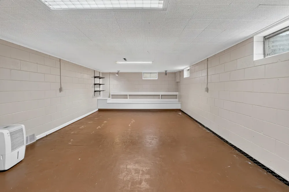 800 Balfour Street Midland, MI 48640