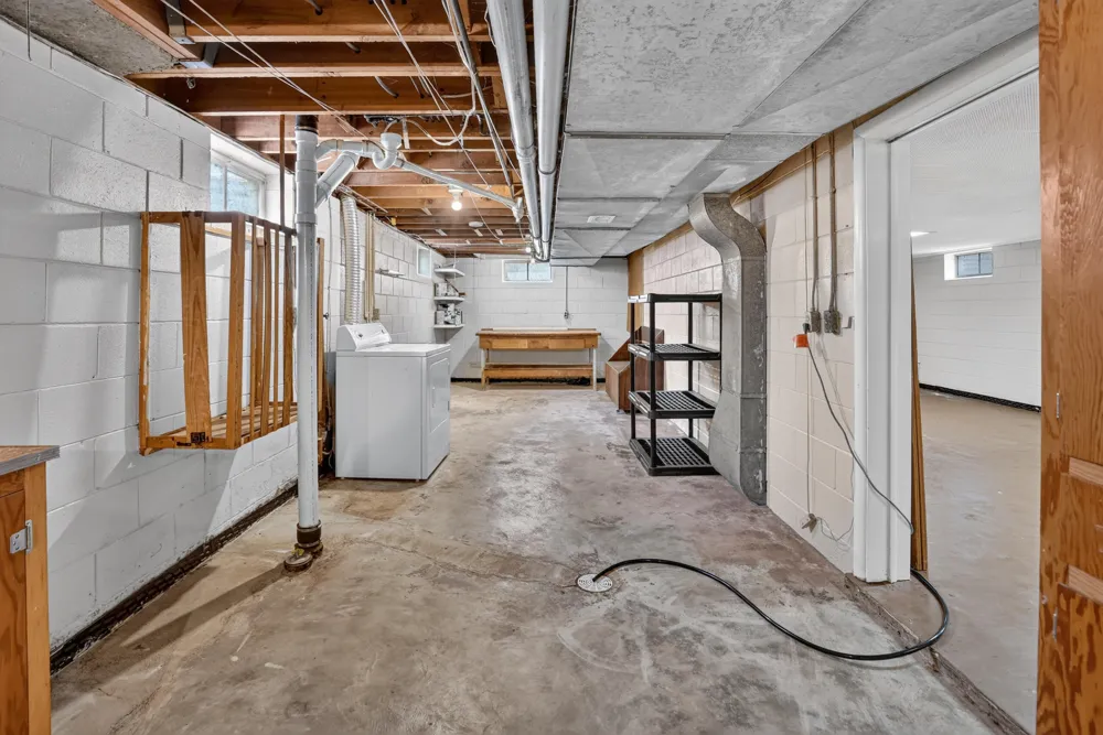 800 Balfour Street Midland, MI 48640