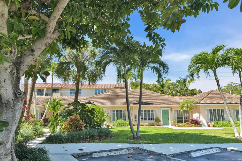 770 E CAMINO REAL #0040 Boca Raton, FL 33432