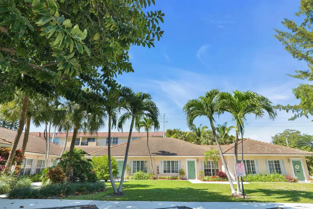 770 E CAMINO REAL #0040 Boca Raton, FL 33432