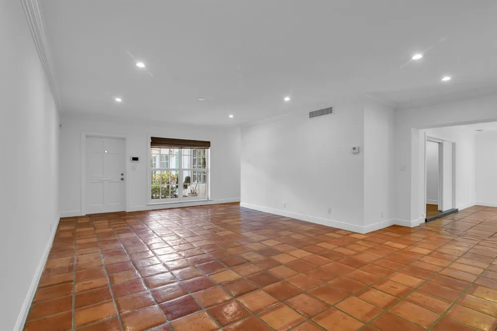 770 E CAMINO REAL #0040 Boca Raton, FL 33432