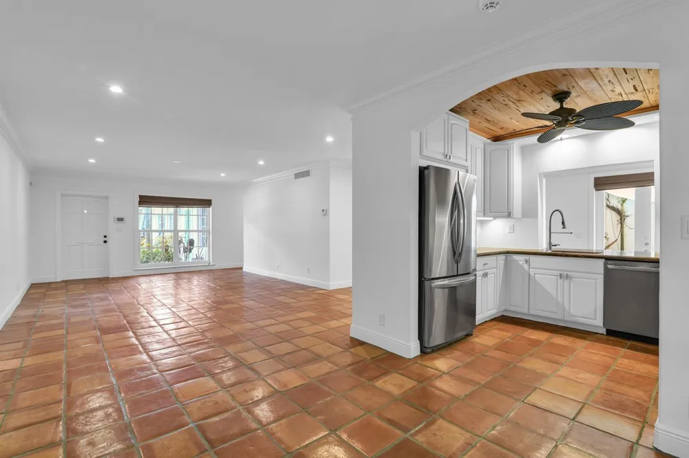 770 E CAMINO REAL #0040 Boca Raton, FL 33432