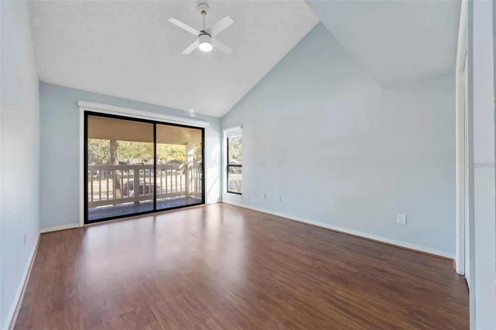 3401 CYPRESS HEAD COURT Tampa, FL 33618