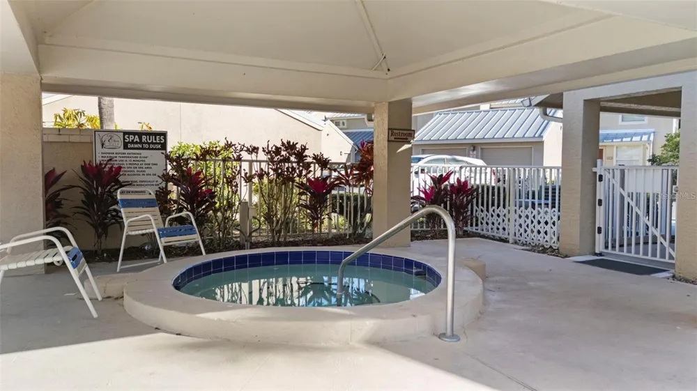 3401 CYPRESS HEAD COURT Tampa, FL 33618