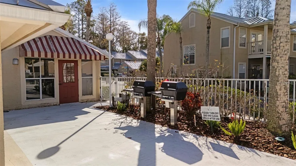 3401 CYPRESS HEAD COURT Tampa, FL 33618