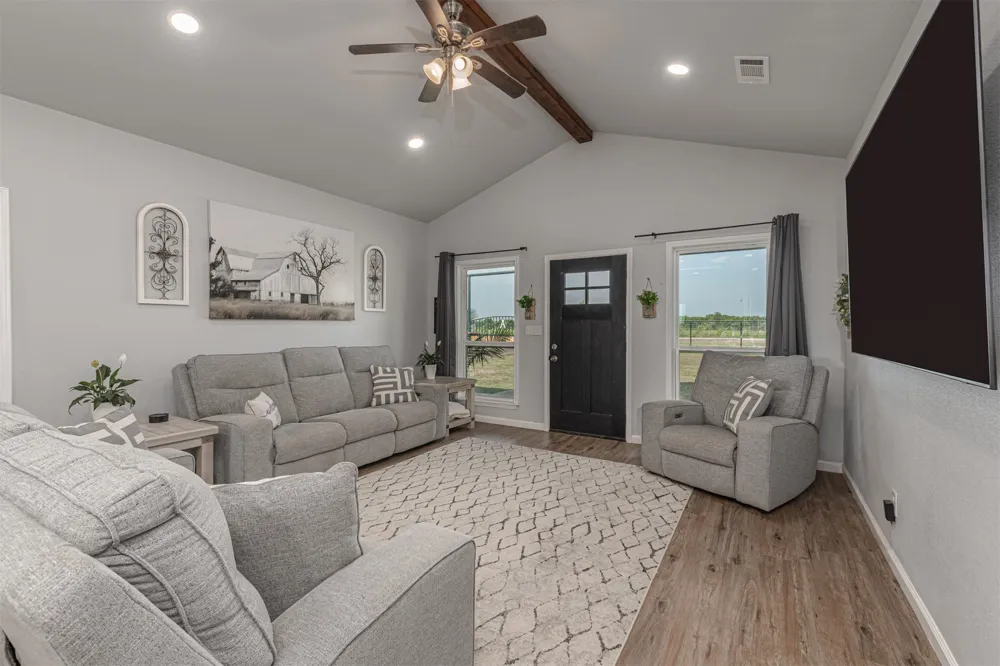 4340 Fm 1563 Wolfe City, TX 75496