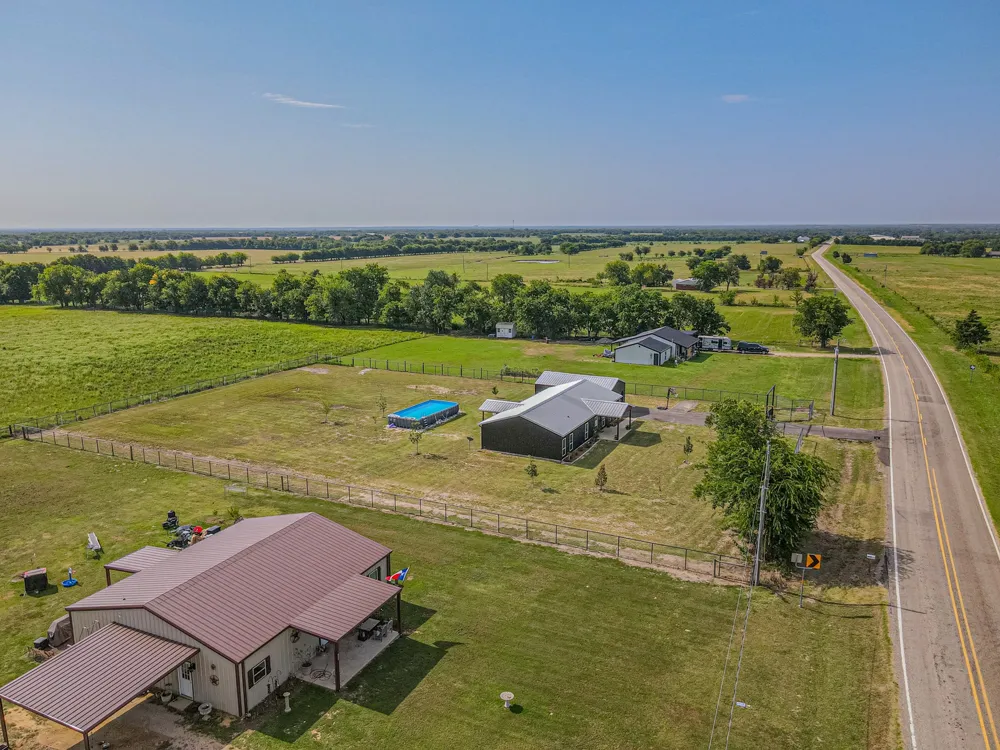 4340 Fm 1563 Wolfe City, TX 75496