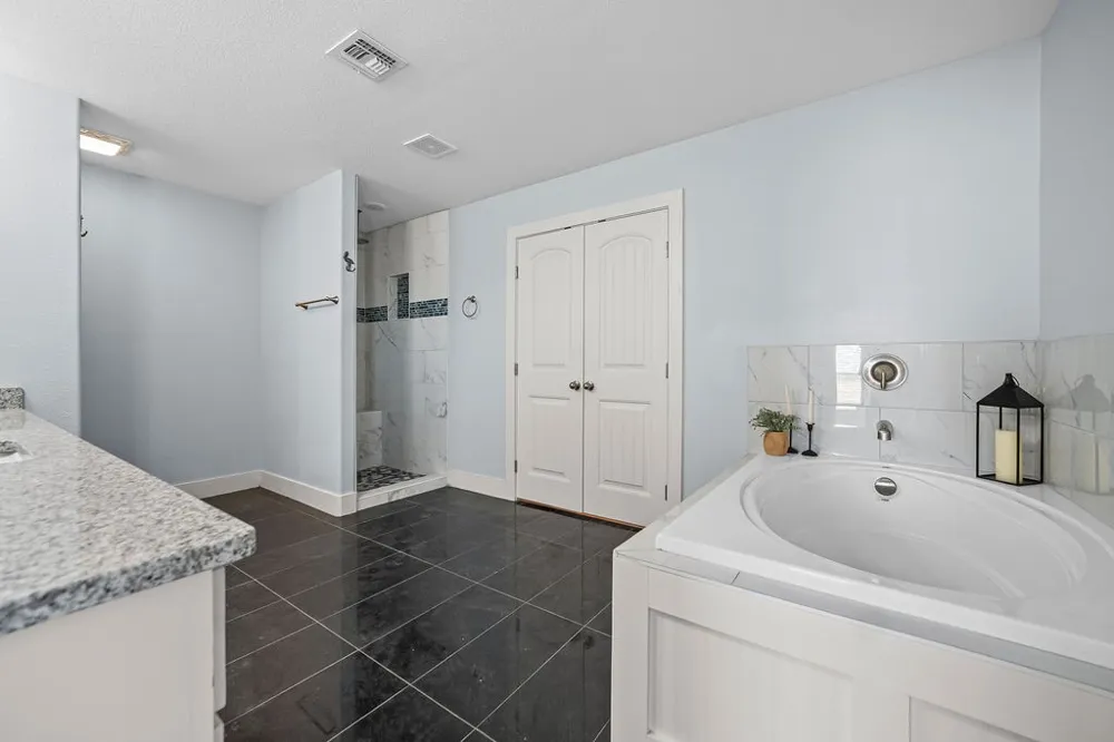 4331 Callicoatte Rd Robstown, TX 78380