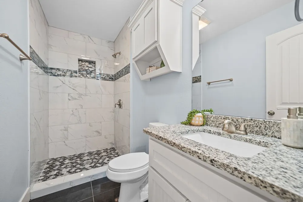 4331 Callicoatte Rd Robstown, TX 78380