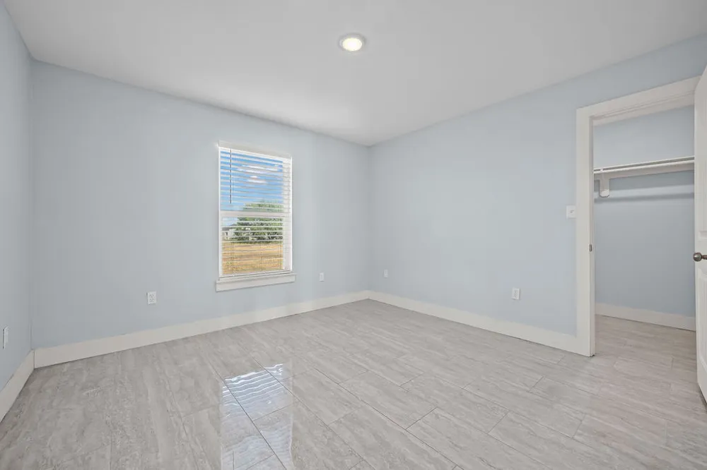 4331 Callicoatte Rd Robstown, TX 78380