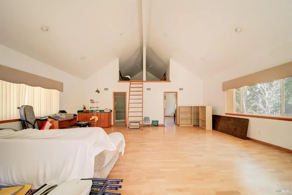 5950 State Highway 128 Napa, CA 94558