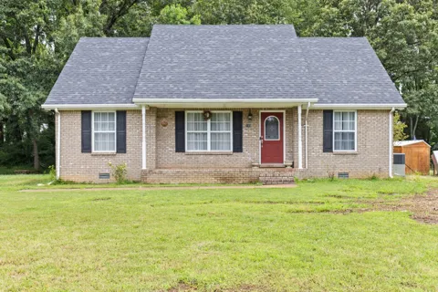 149 Cora St