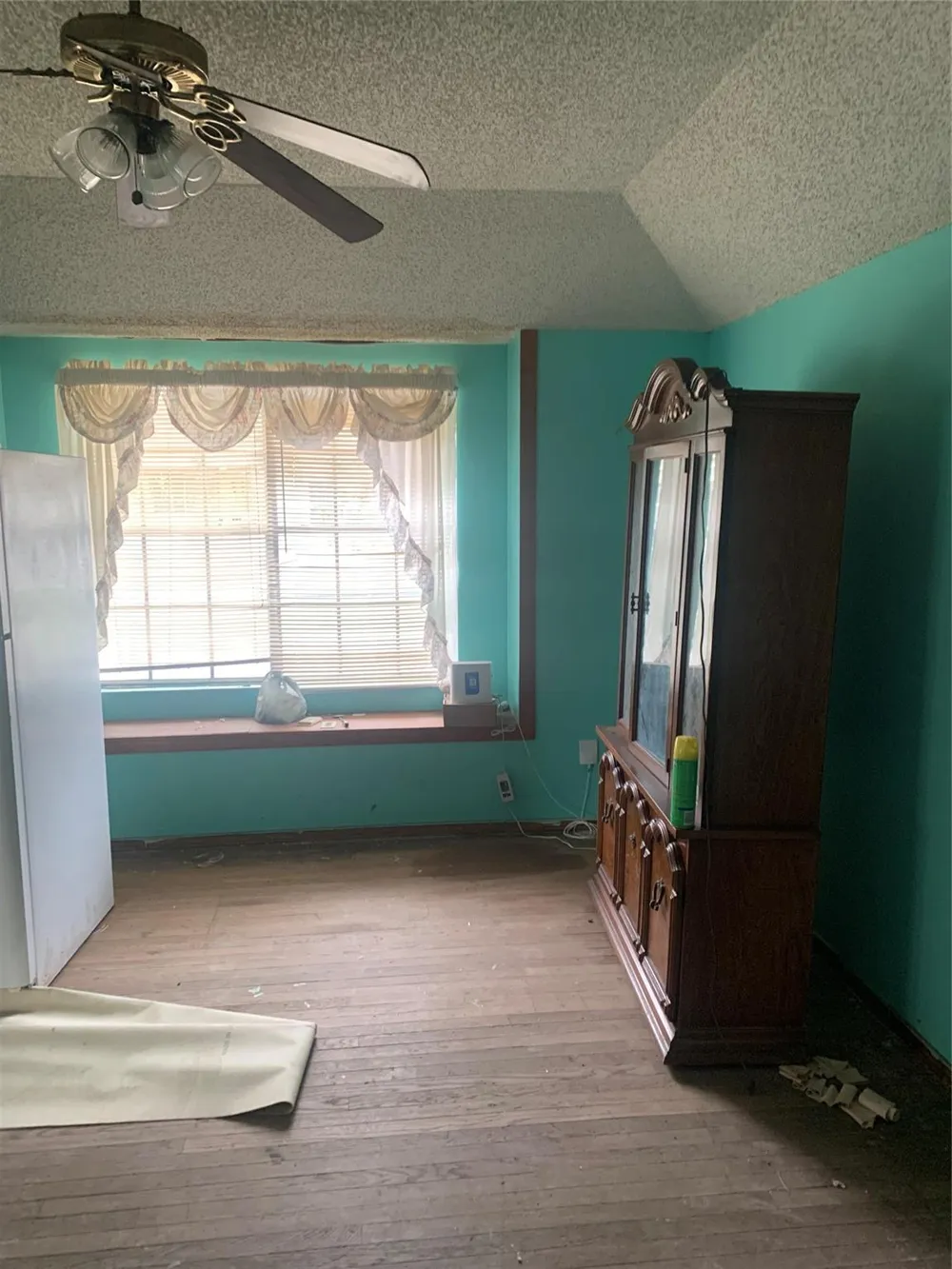 5001 Sherman Street Houston, TX 77011