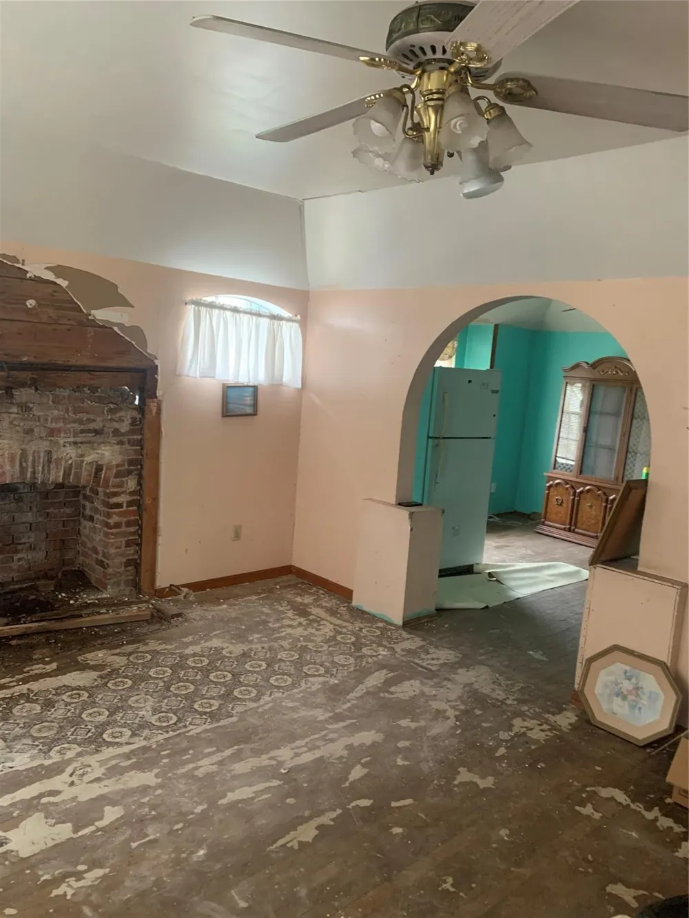 5001 Sherman Street Houston, TX 77011