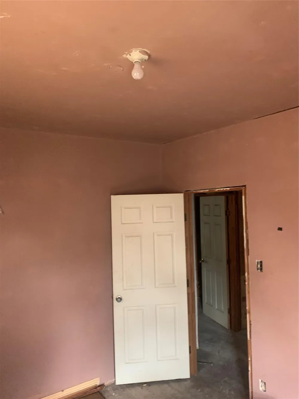 5001 Sherman Street Houston, TX 77011