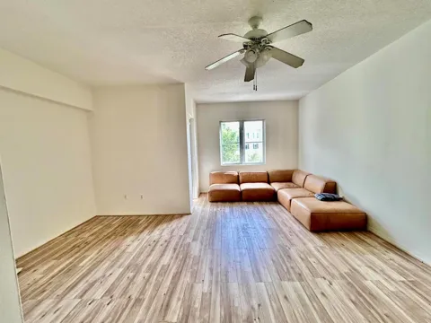 1209 MAIN STREET #307