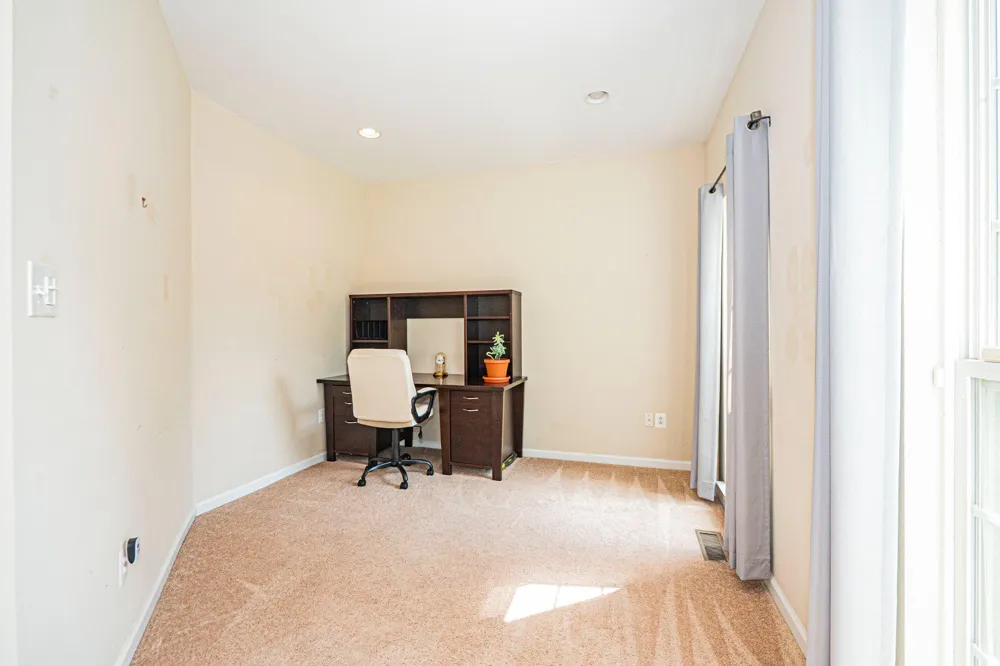 10 FIONA WAY Brunswick, MD 21758