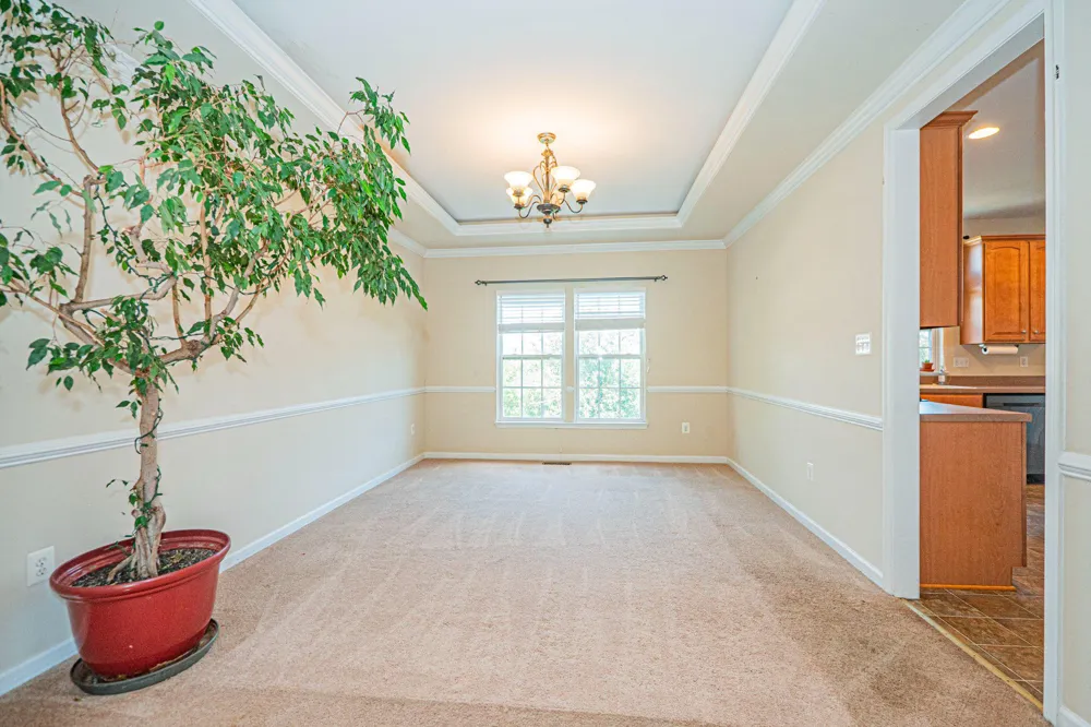 10 FIONA WAY Brunswick, MD 21758