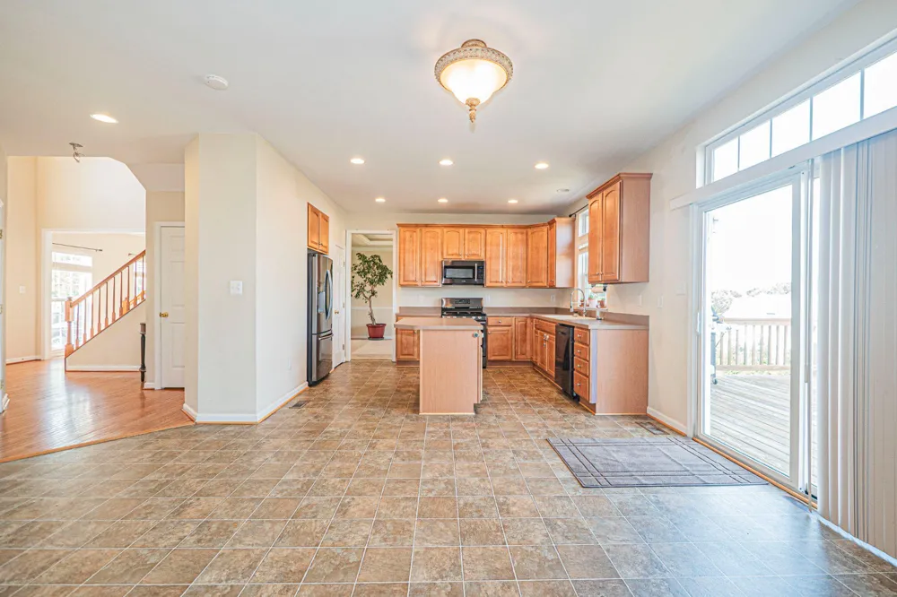 10 FIONA WAY Brunswick, MD 21758