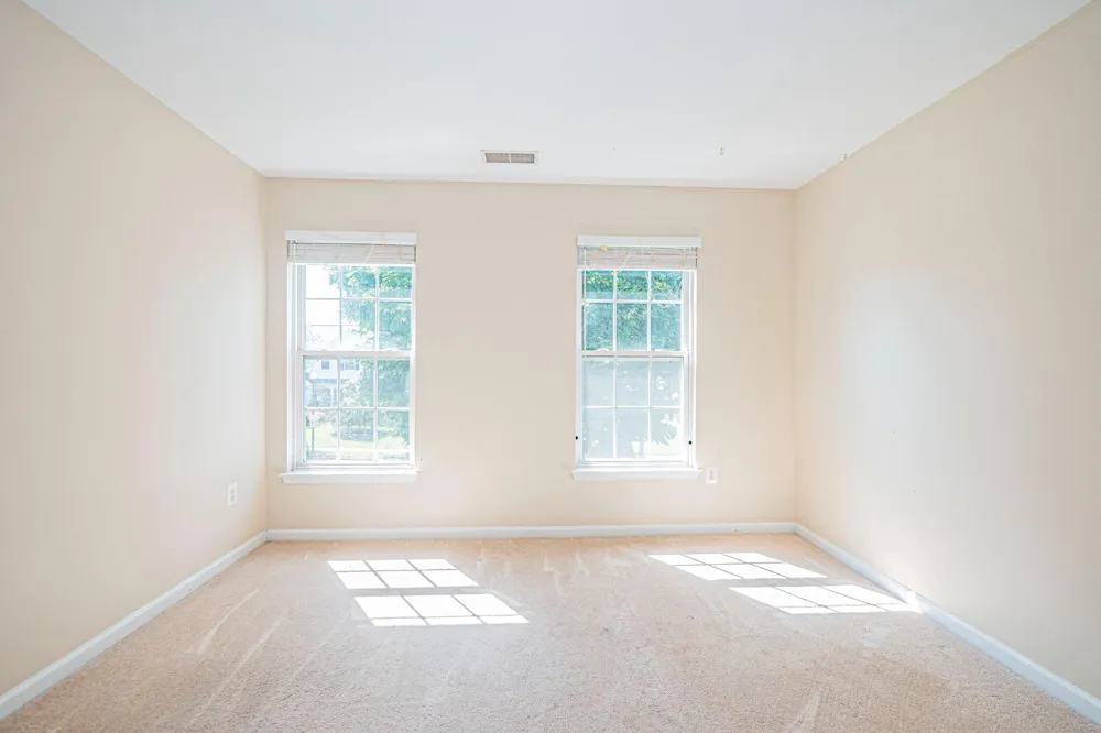 10 FIONA WAY Brunswick, MD 21758