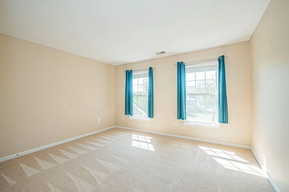 10 FIONA WAY Brunswick, MD 21758