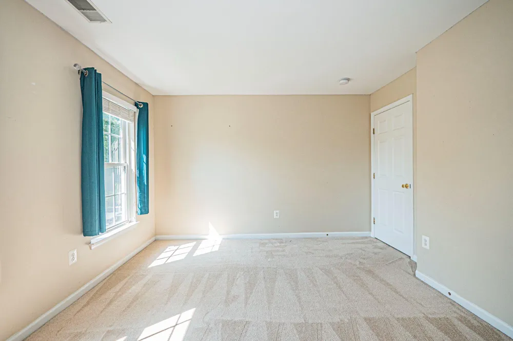 10 FIONA WAY Brunswick, MD 21758