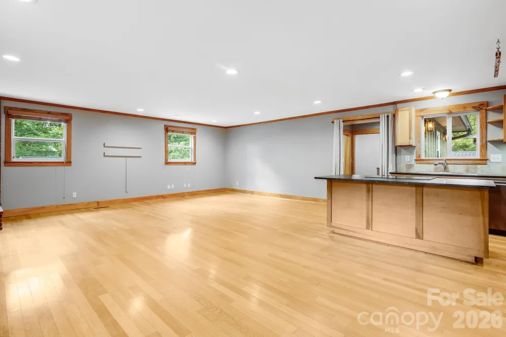 10 Davenport Place Asheville, NC 28806