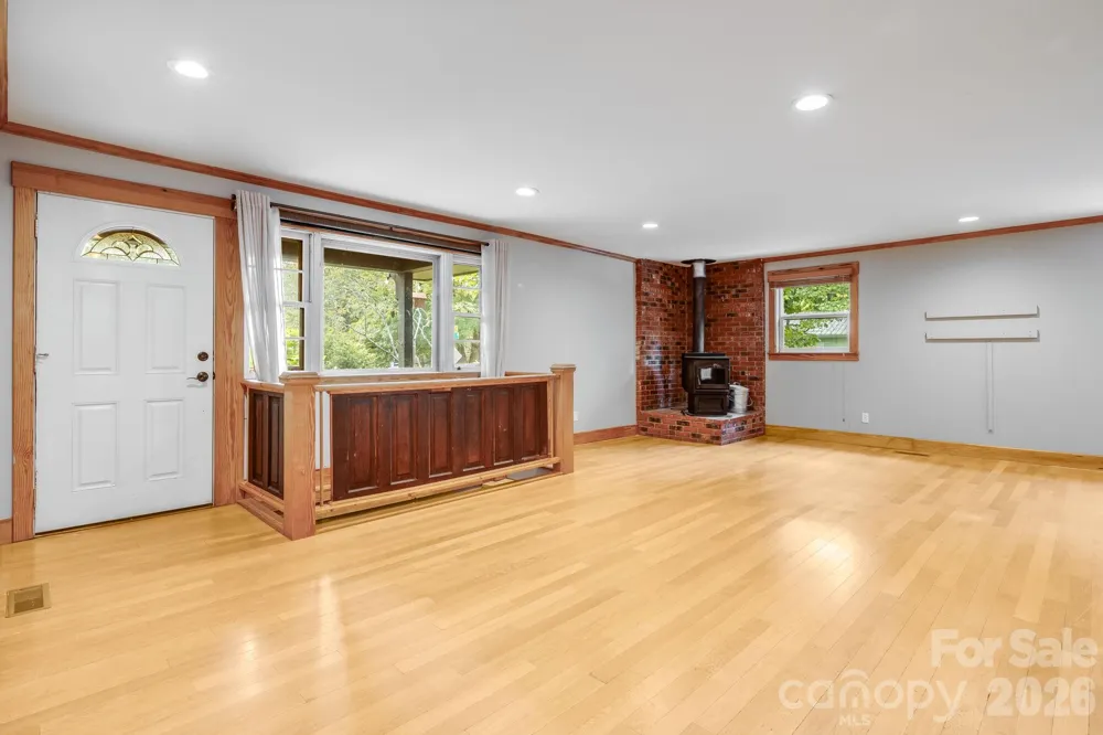 10 Davenport Place Asheville, NC 28806