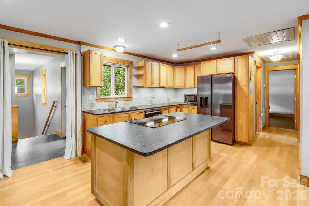 10 Davenport Place Asheville, NC 28806
