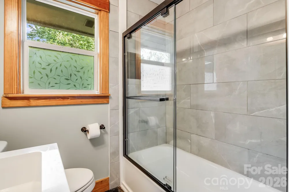 10 Davenport Place Asheville, NC 28806