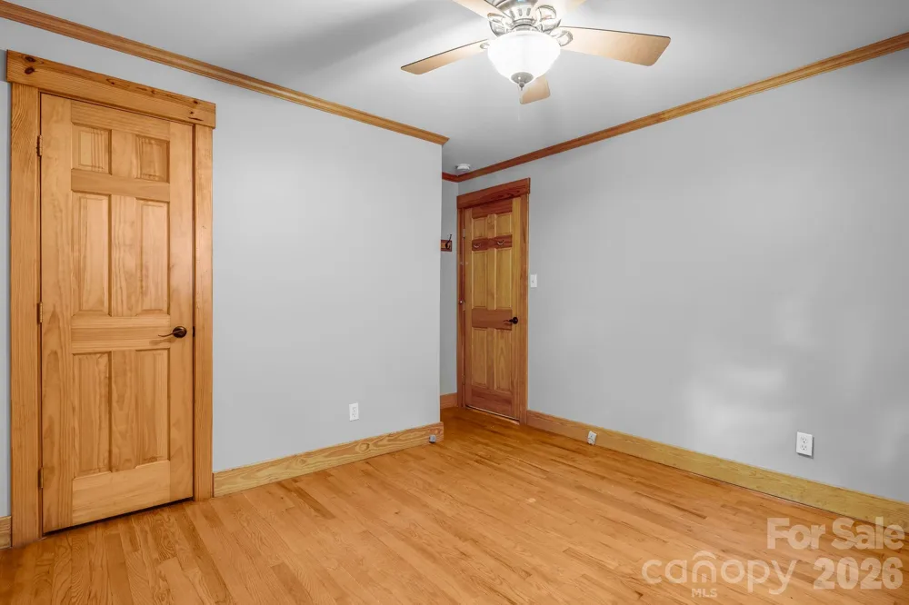 10 Davenport Place Asheville, NC 28806