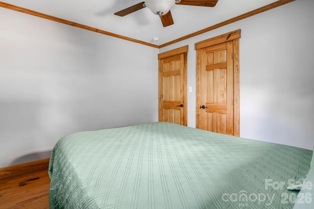 10 Davenport Place Asheville, NC 28806