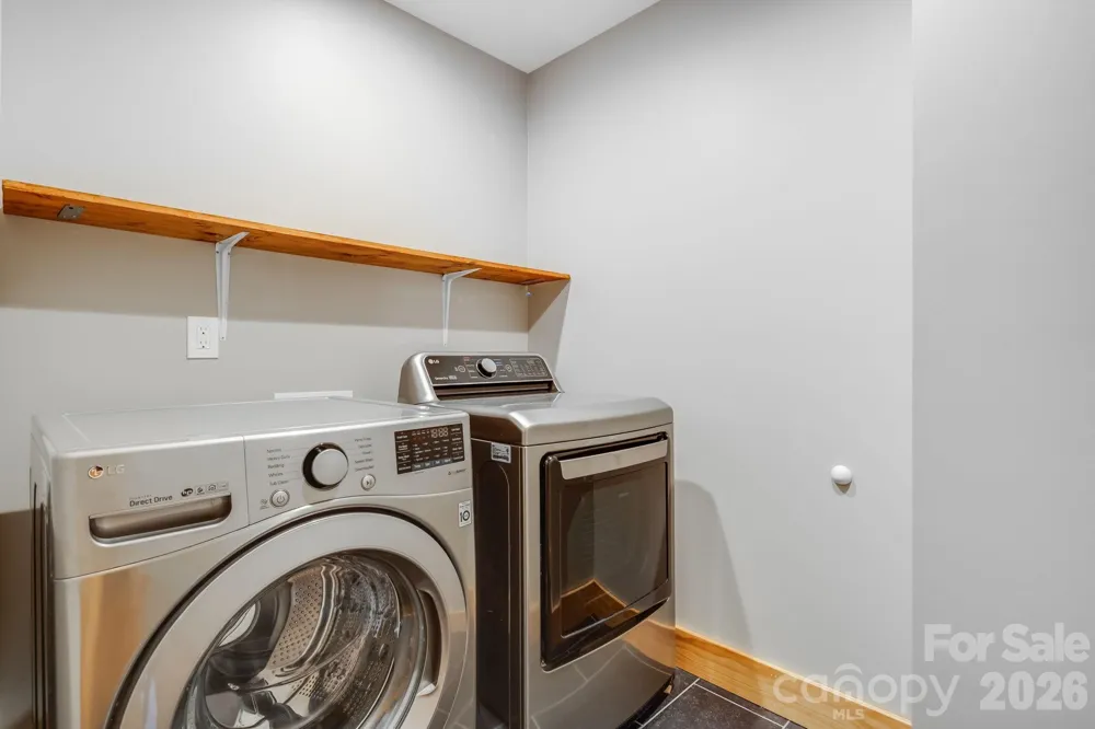 10 Davenport Place Asheville, NC 28806