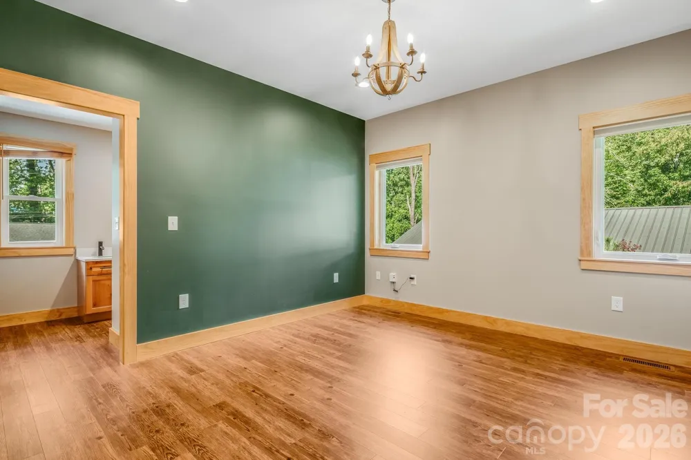 10 Davenport Place Asheville, NC 28806