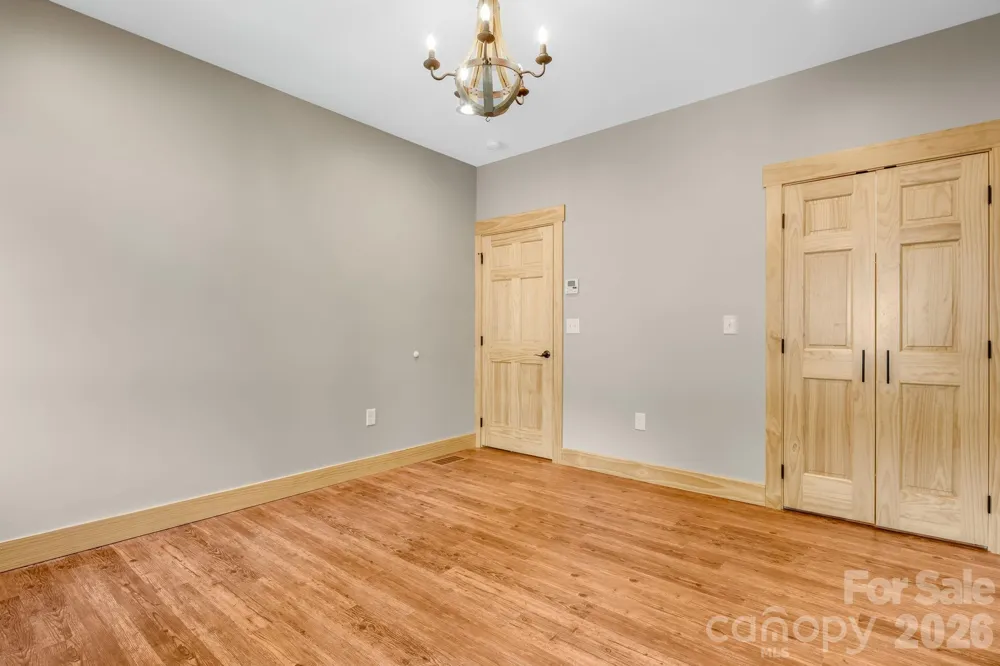 10 Davenport Place Asheville, NC 28806