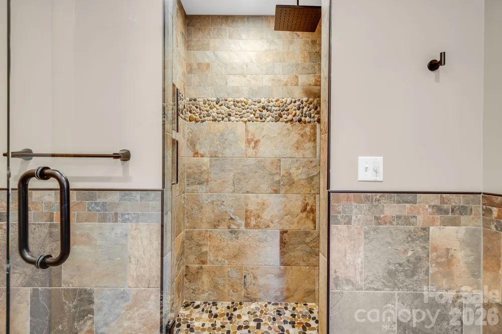 10 Davenport Place Asheville, NC 28806