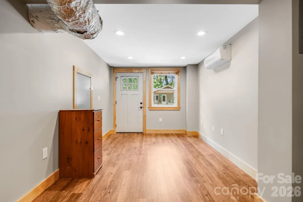 10 Davenport Place Asheville, NC 28806
