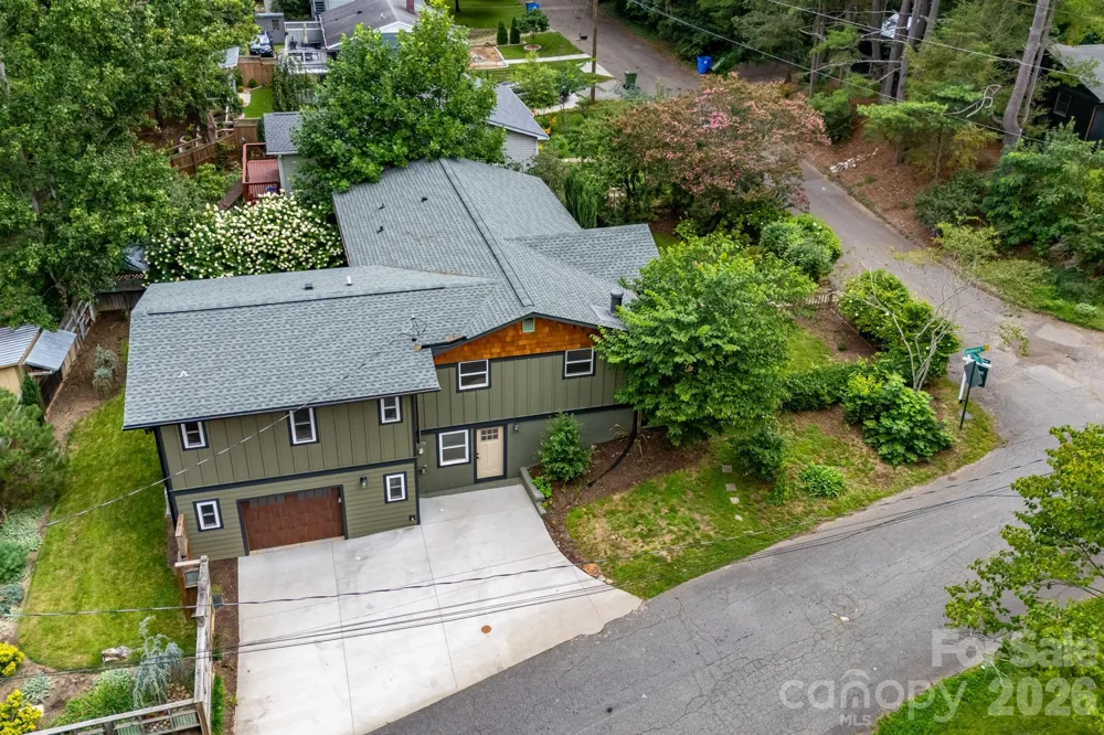 10 Davenport Place Asheville, NC 28806