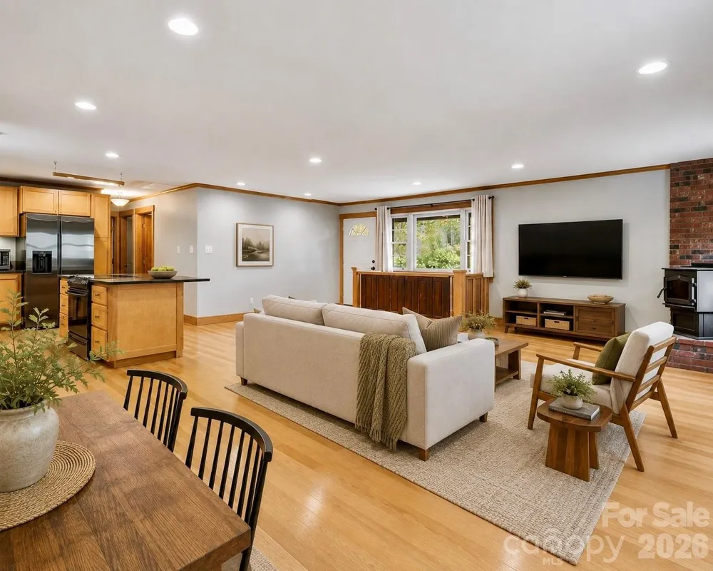 10 Davenport Place Asheville, NC 28806