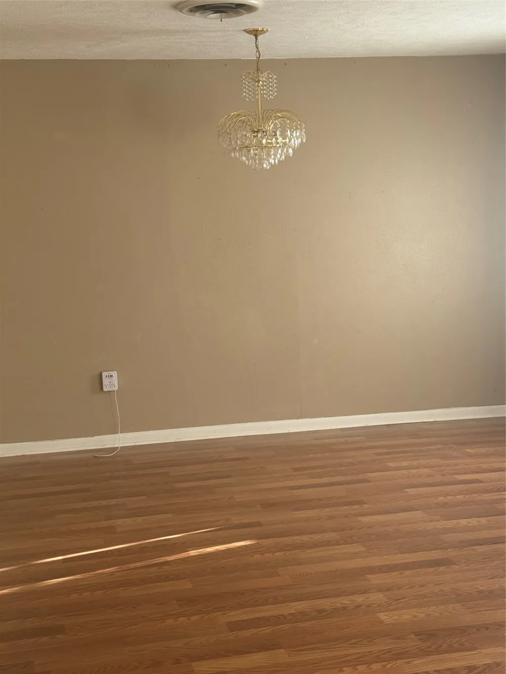 2601 S Park Street Commerce, TX 75428