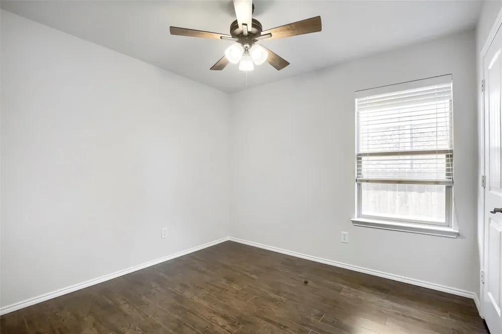4004 Ridgetop Drive Heartland, TX 75126