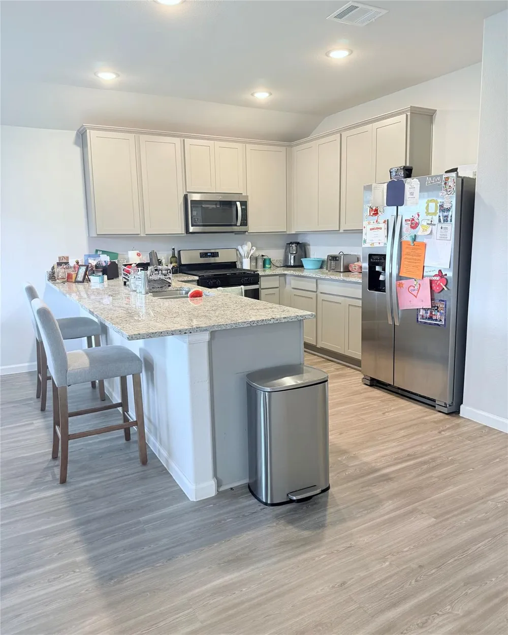 811 Brookside Drive Dayton, TX 77535