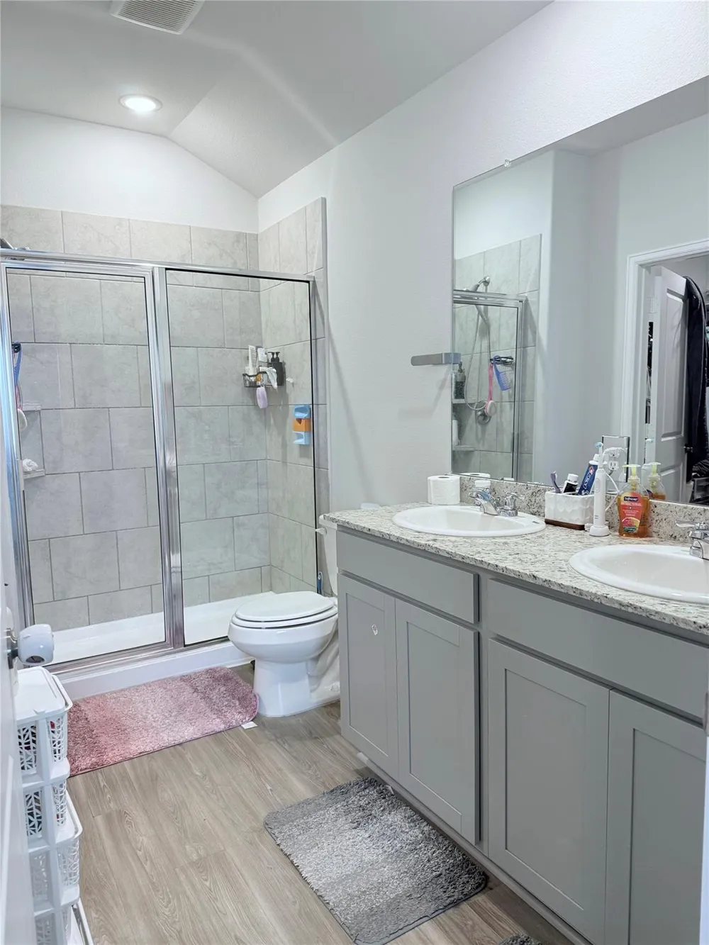 811 Brookside Drive Dayton, TX 77535