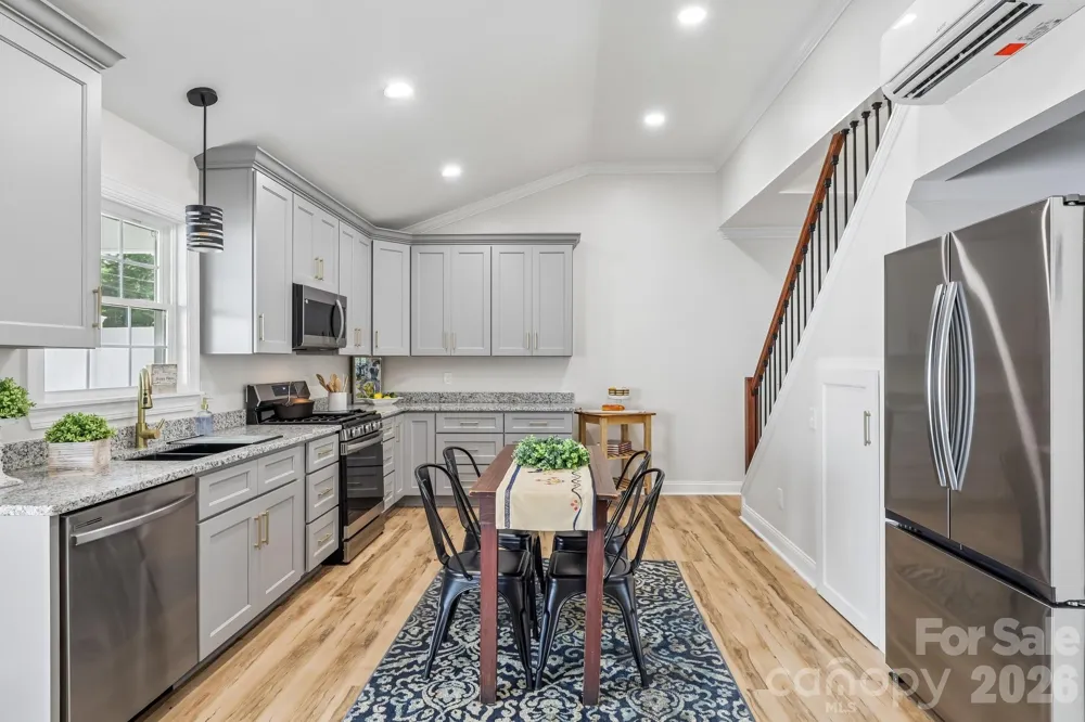 105 Maple Street Badin, NC 28009