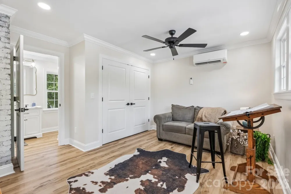 105 Maple Street Badin, NC 28009