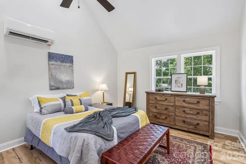 105 Maple Street Badin, NC 28009
