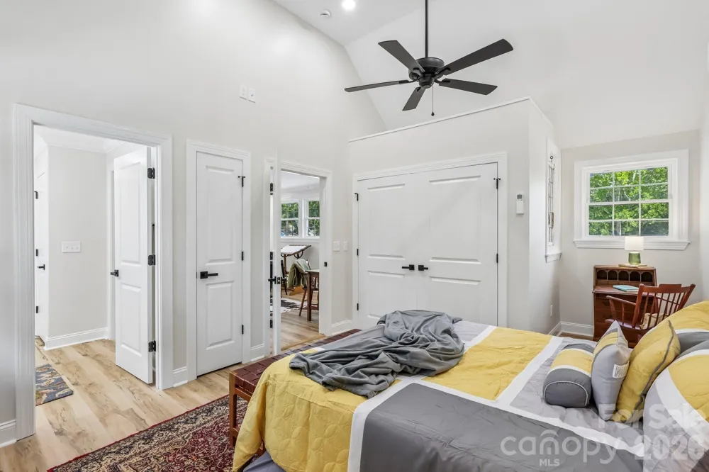 105 Maple Street Badin, NC 28009